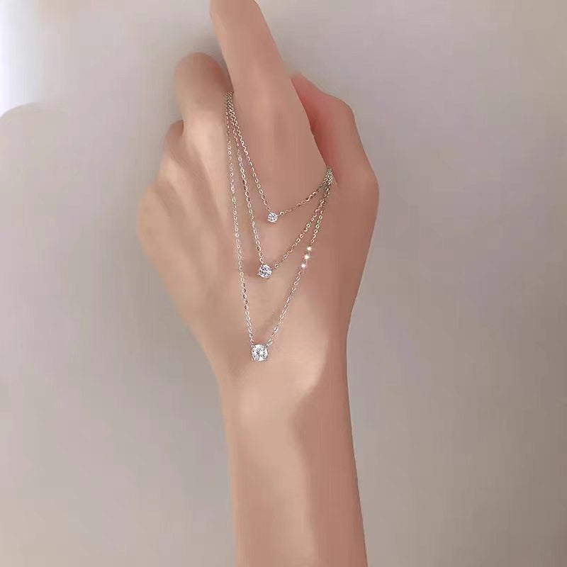 Starlight round diamond single pendant necklace for women, platinum thin chain, light luxury and high-end