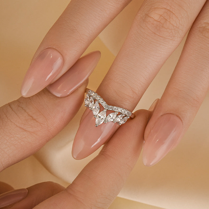 Crown-Shaped 1.8Ct Marquise & Round Diamond Wedding Band