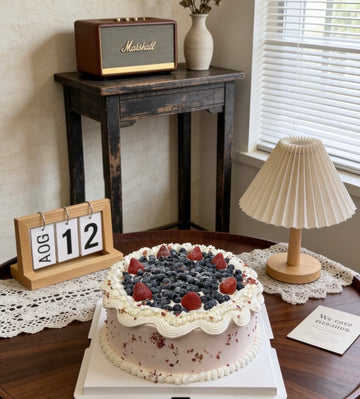Internet celebrity birthday cake, fresh fruit with animal cream, freshly made, same-city delivery, children, men and women, friends, birthday greetings